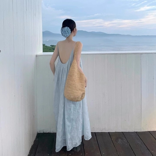高级感气质宽松海边度假提花长裙子 褶皱天丝露背吊带连衣裙女夏季