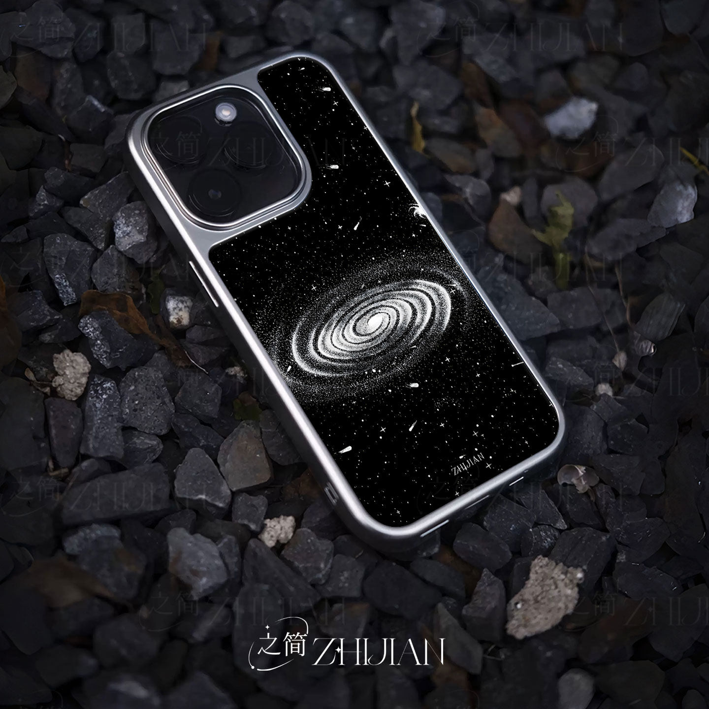 之简ZHIJIAN《星河漩涡》电镀玻璃磨砂手机壳新款小众不撞壳适用苹果17promax华为MATE60PROPLUS华为PURA70PR