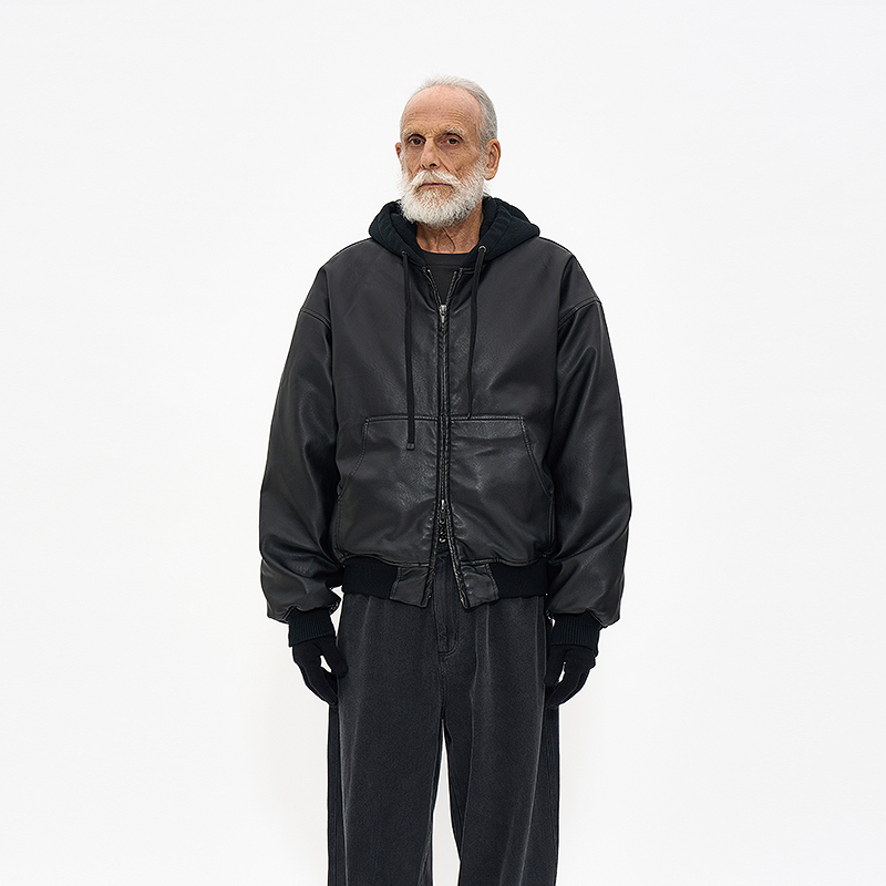 双层连帽绗缝皮革立体时尚感夹克