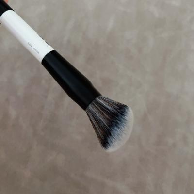 Makeup by Mario F4双头高光腮红粉底刷 坡形粉膏刷修容膏刷