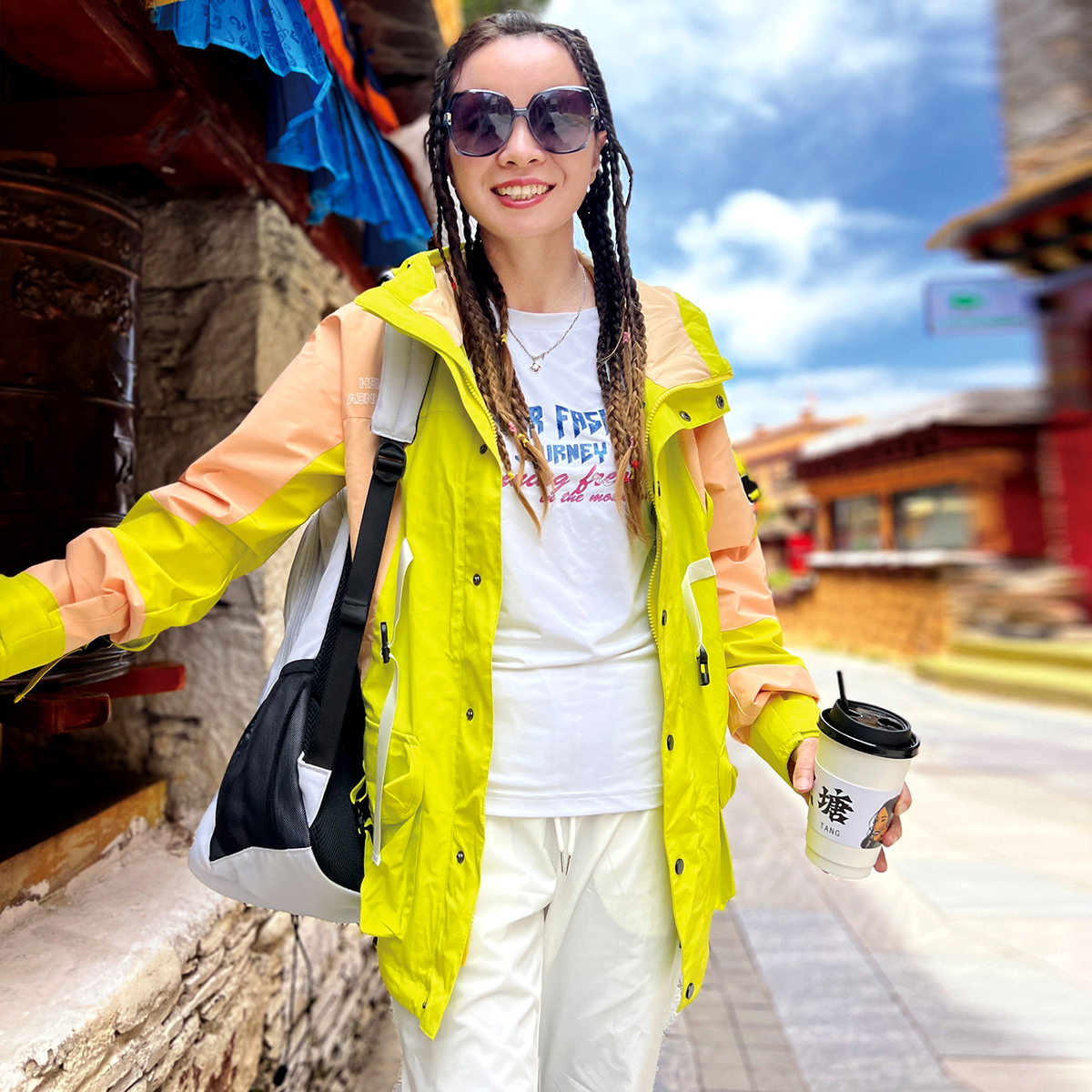 北京森林户外原创拼色冲锋衣