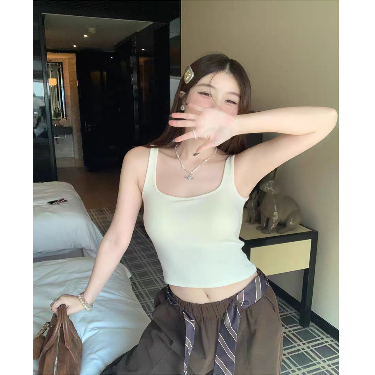 纯欲风方领露背吊带背心内搭胸垫