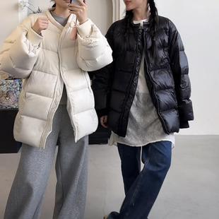 moment2024新款 chic设计感圆领羽绒服女慵懒风宽松保暖外套女 韩版