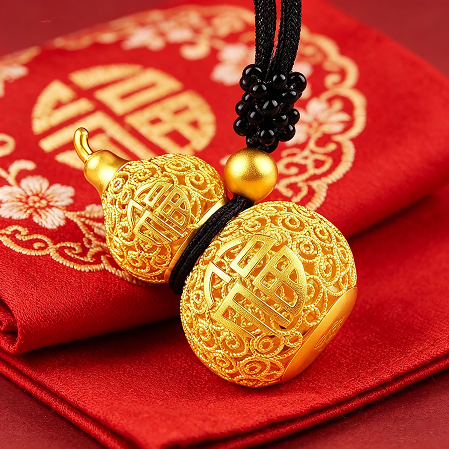 金色葫芦吊坠镂空福字葫芦项链图片