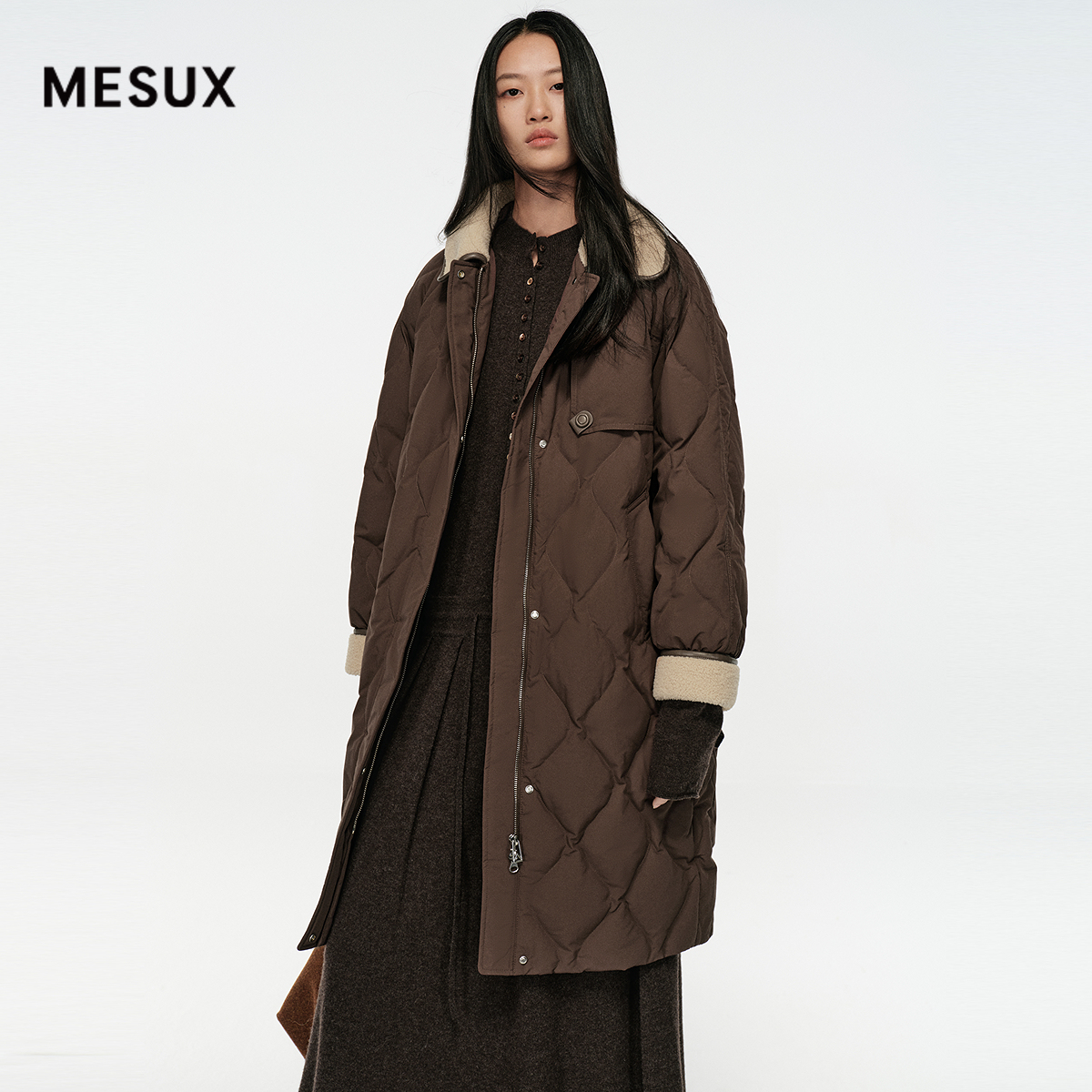 MESUX米岫25冬量感暖核翻毛领机能简约长款鸭绒羽绒服MNWBL401