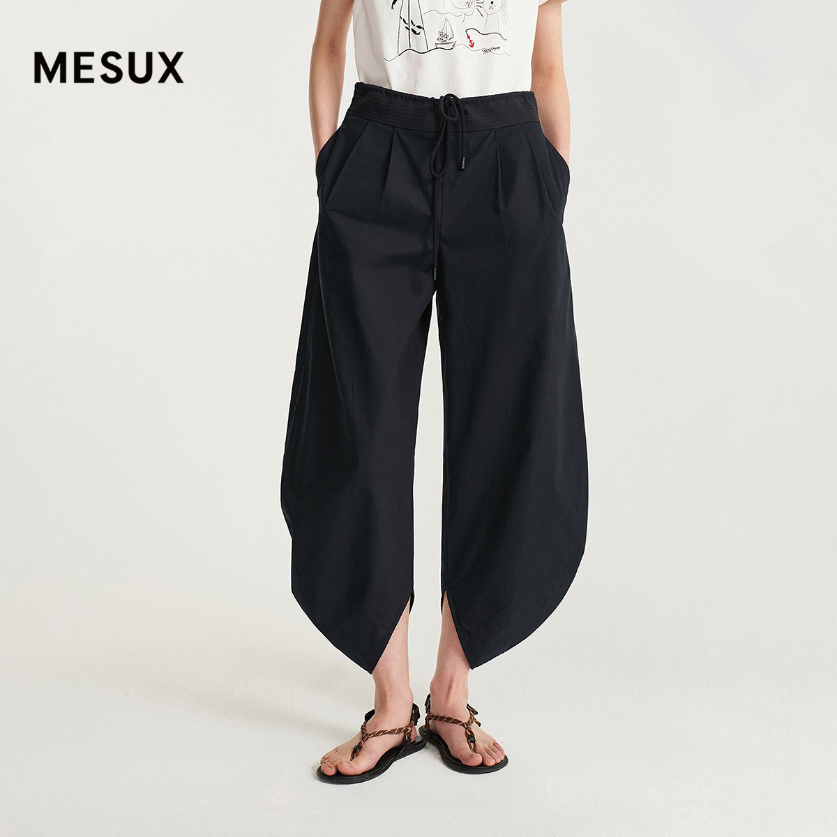 MESUX米岫26夏亲肤透气 复古航海风拼接腰头九分海螺裤MOMUQ705