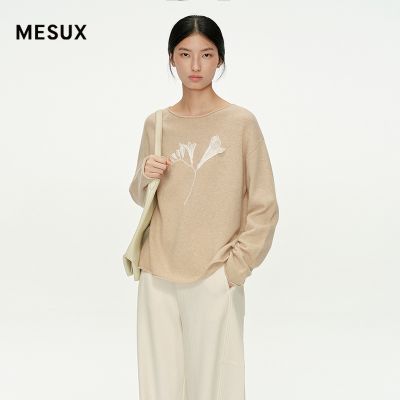 MESUX米岫25冬精纺牦牛绒羊毛混纺重工立体绣花圆领毛衣MNWUE420