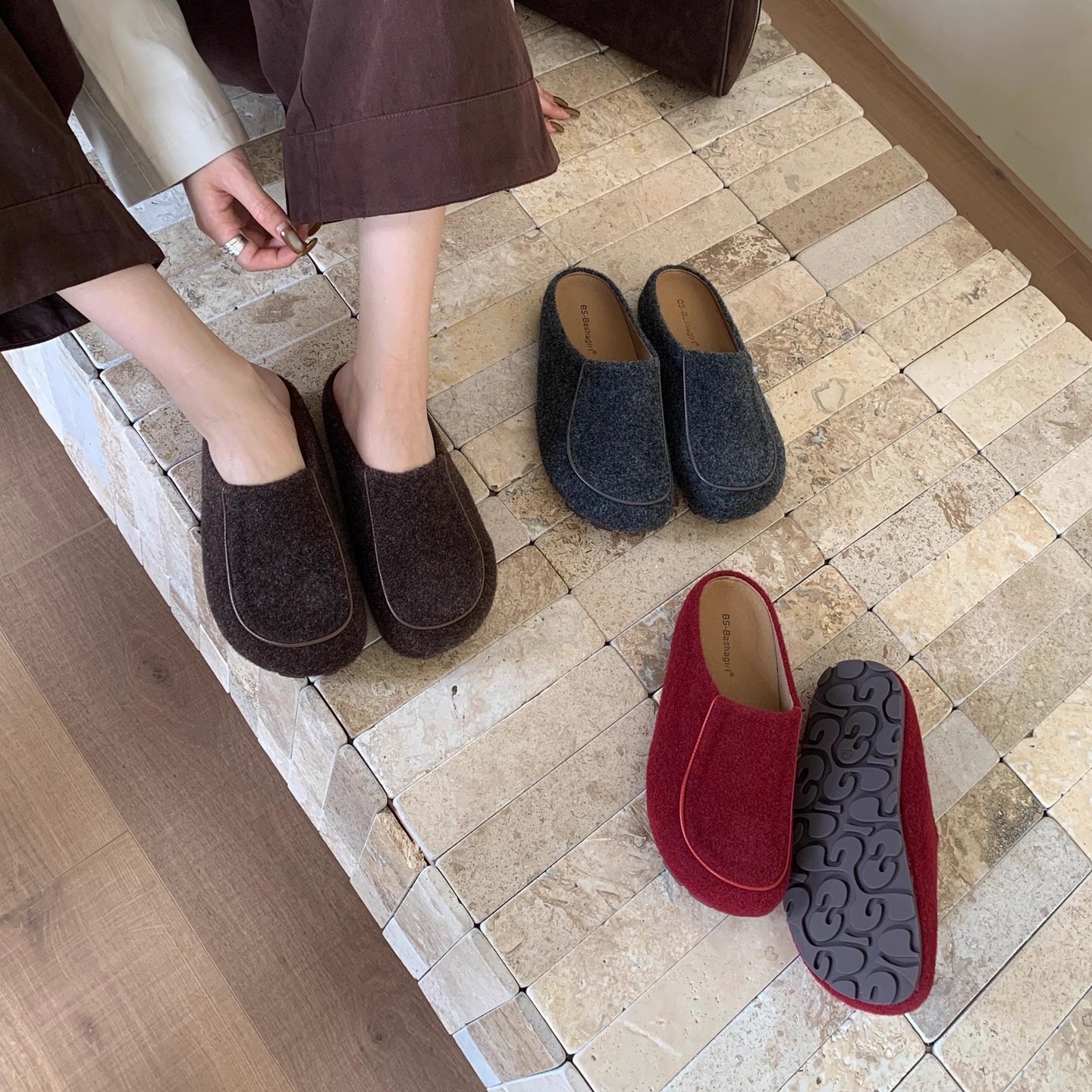 博肯拖鞋休闲百搭绒面包头拖鞋