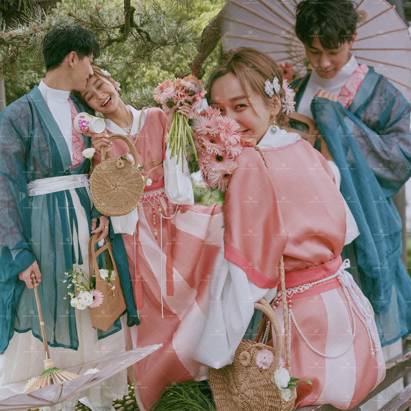 影楼网红爆款汉服情侣主题拍照外景旅拍古装艺术照中国风摄影礼服