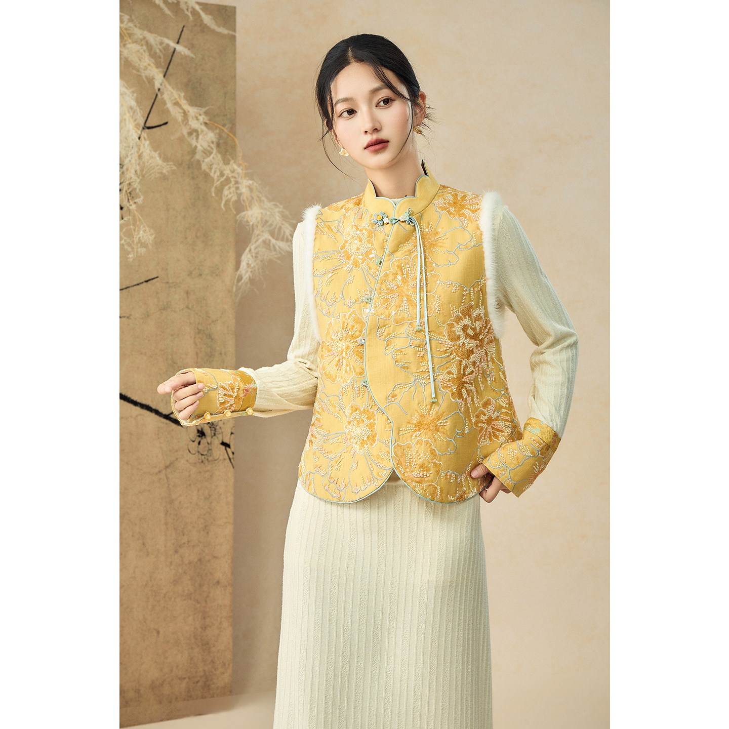 SHIBAI拾白 晚风栀 新中式重工马甲刺绣拼水貂毛轻奢国风夹棉上衣