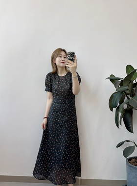 GOLDENBARRY|金和百瑞 301250时尚宽松经典碎花连衣裙