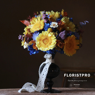 永生花向日葵绣球混搭花束手捧花油画色质感保鲜花干花家居装饰件