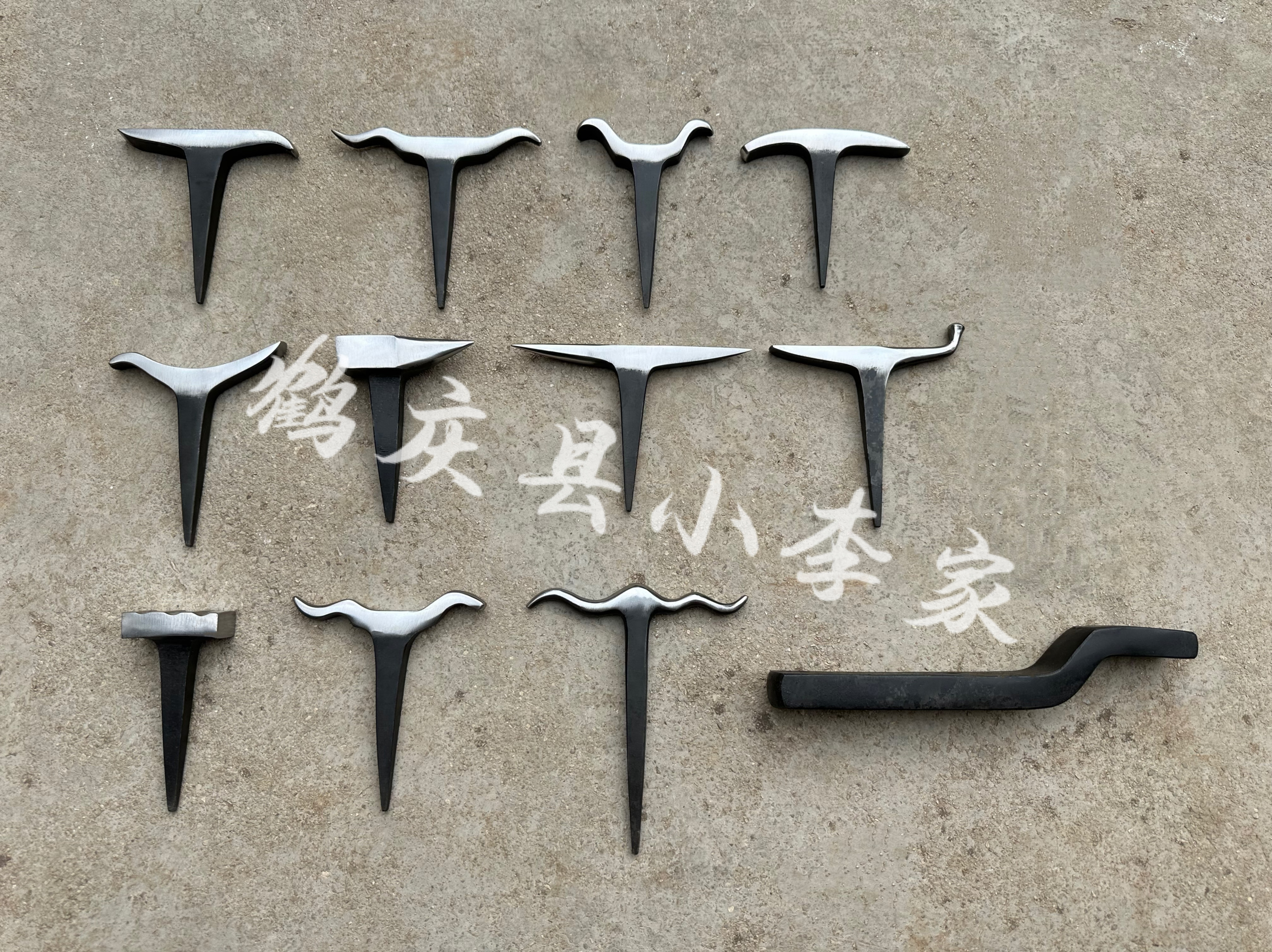 手工锔瓷金缮桌面小铁砧一体精品