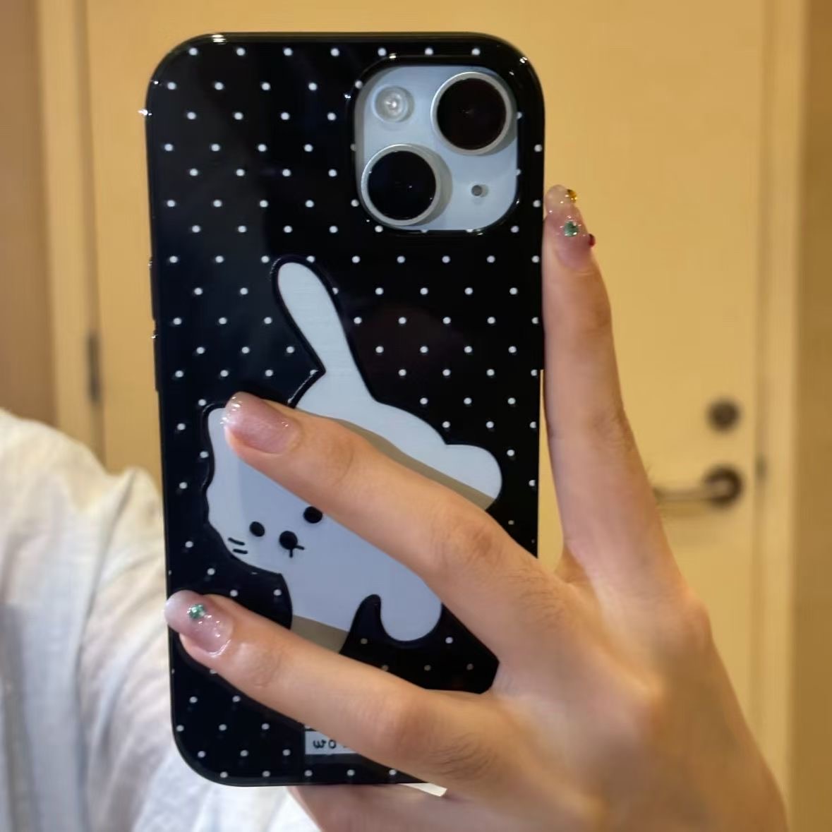 满屏波点跳跃小猫图案适用于苹果17/16手机壳亮面硅胶11/12promax高级xs/xr防摔7p创意13p果冻软壳
