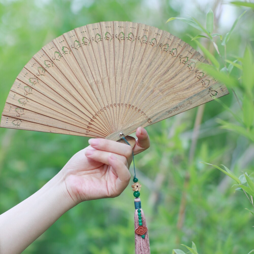 18厘米【扇子】心之所向，素履以往中式原创纯天然绿檀木梳扇木扇