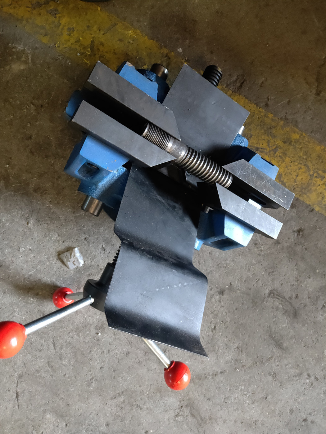315/275张家港水切机切角机配件夹钳夹具本体