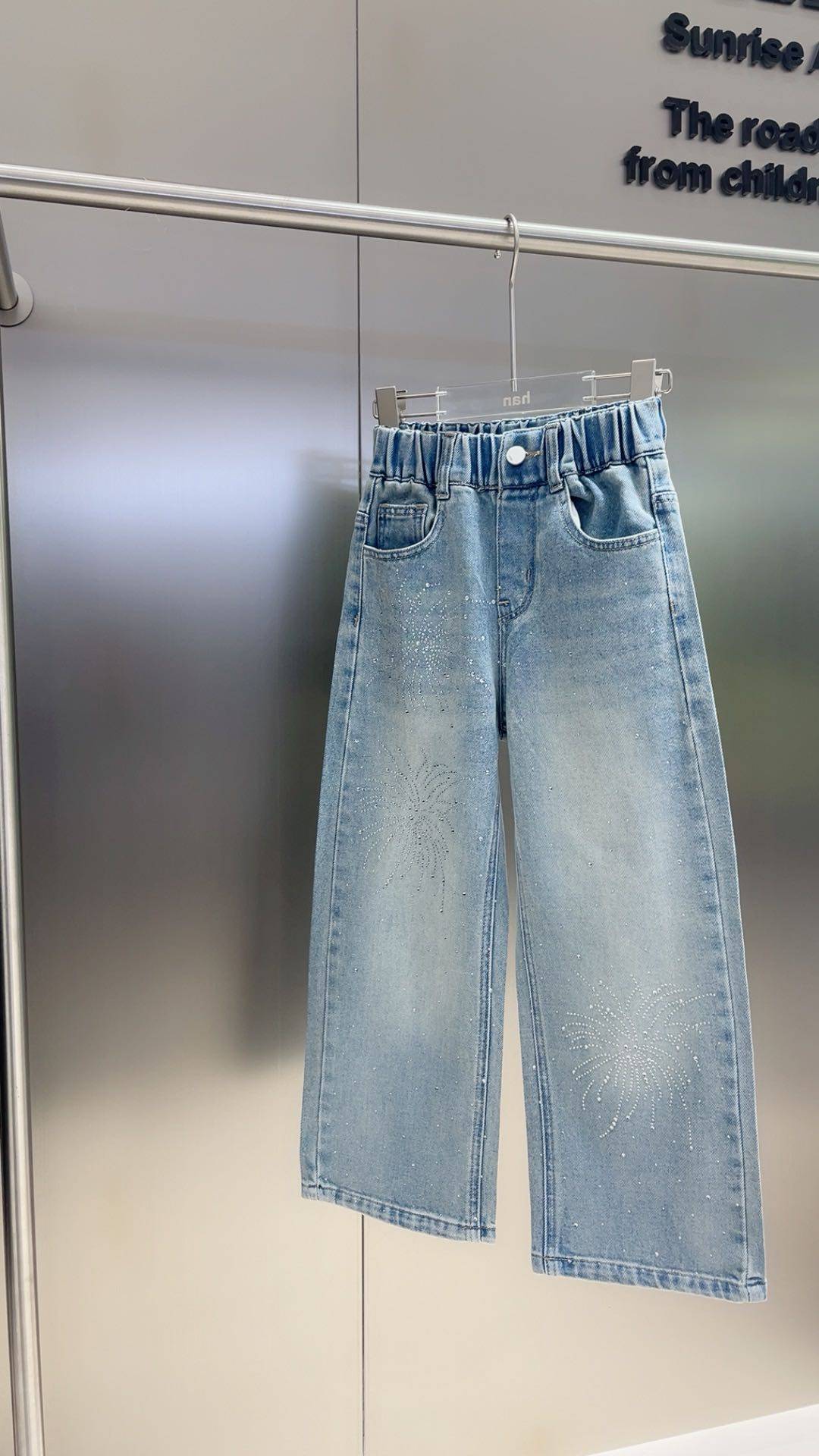 女童闪钻牛仔裤2026春款中大童韩版洋气百搭烟花烫钻直筒牛仔裤,童装/婴儿装/亲子装,儿童牛仔裤,淘宝优惠券,粉丝福利购,淘宝优惠卷