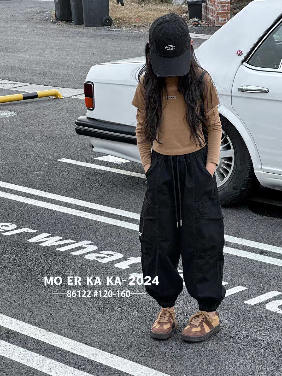 儿童黑色工装裤2026春款中童韩版街舞运动百搭宽松大口袋束脚裤