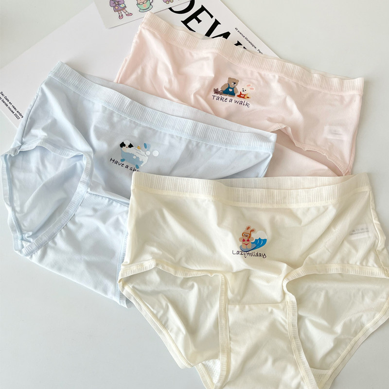 女士可爱卡通冰丝内裤夏季薄款舒适透气速干艾草抑菌裆中腰三角裤