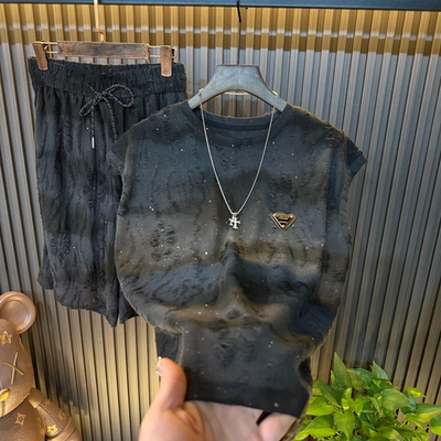 夏季潮流时尚休闲套装破洞设计感