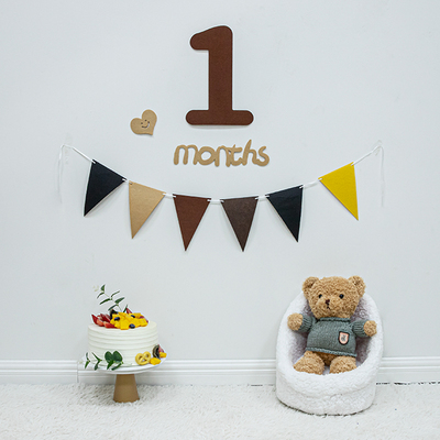 ins咖色宝宝百天月份无纺布字牌