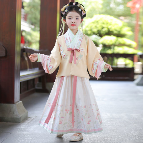 明制汉服女童中国风三件套
