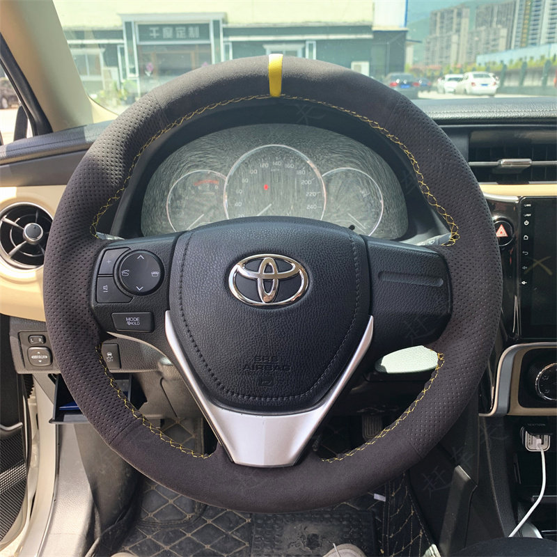 丰田卡罗拉专用翻毛皮手缝方向盘套雷凌RAV4荣放威驰全包把套改装