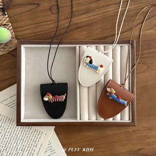 儿童挂脖磁吸皮革墨镜挂绳男女童户外便携眼镜夹收纳毛衣链配饰链