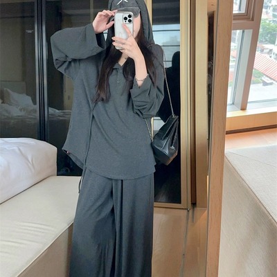 显瘦减龄上衣休闲裤子两件套宽松