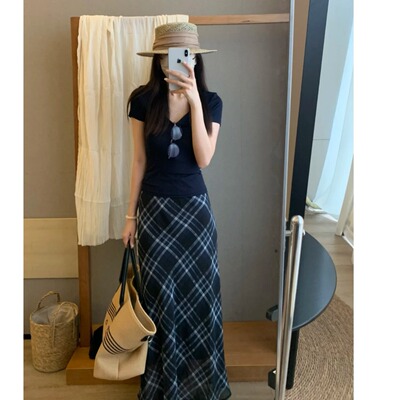 T恤女+夏季收腰格子半身裙两件套