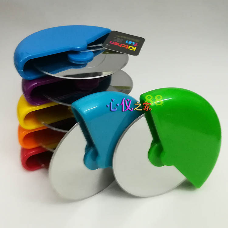 手推式油饼切披萨分切时尚便携