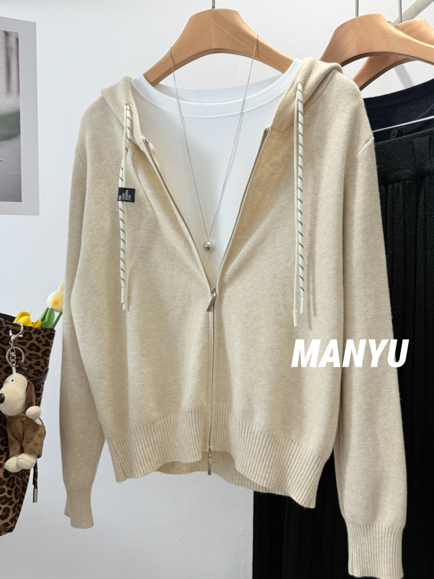 韩国设计感双拉链抽绳连帽针织衫