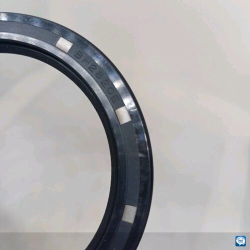 BH2820E 91207-50P-003 尺寸 68X88X8mm 曲轴后油封