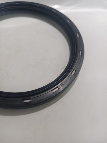 BH0605F 曲轴后油封  原装日本进口NOK油封