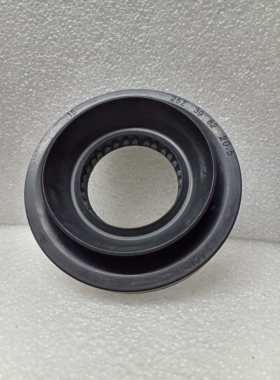 40227-EA000  39X82X20.5 尺寸 39X82X20.5mm 汽车油封