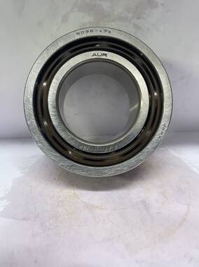 BD35-17  尺寸 35X65X27mm  汽车轴承