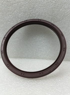 XH0693E  09283-83002  尺寸 83X97X8mm 适用 铃木天语曲轴后油封
