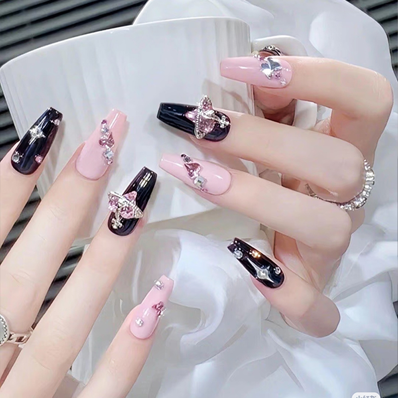 柚子-星球泡泡ing炫黑粉美甲穿戴甲25年爆款显白秋冬中长短手工甲