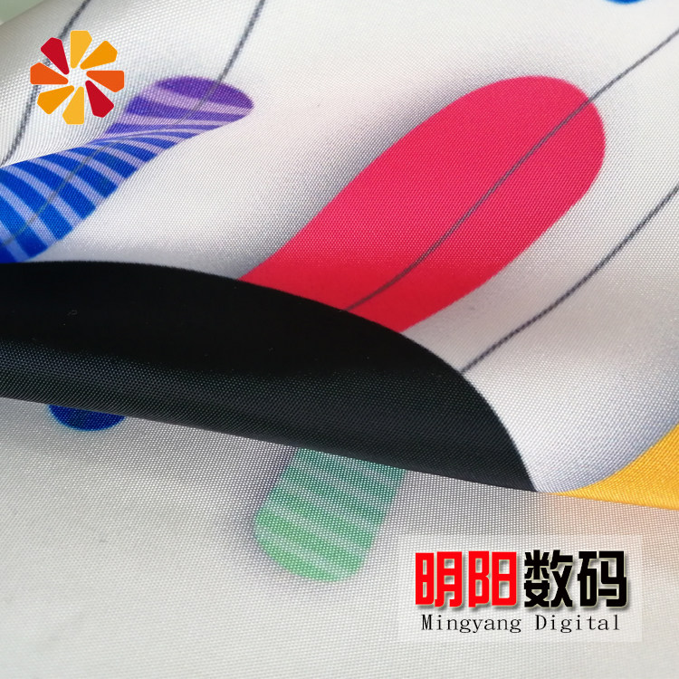 191号厚风衣外套面料复合加厚绝梭织布料数码印花定制加工布料高性价比高么？