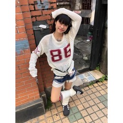 美式复古镂空针织衫女秋季宽松设计感短款毛衣慵懒风足球服上衣潮