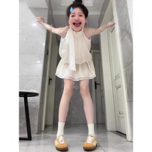 法式白色无袖挂脖吊带连衣裙子女夏季2025新款度假小个子收腰短裙