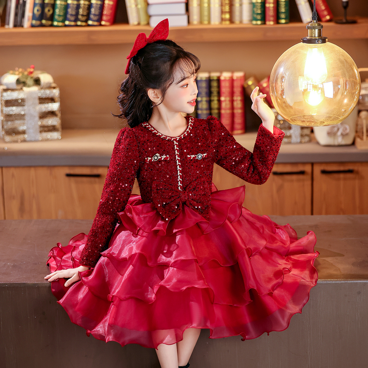 女童连衣裙秋冬2025冬装新款洋气儿童公主裙冬裙超好看红裙子冬季