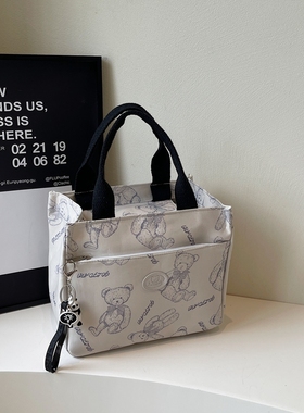 可爱卡通印花通勤上班族百搭宝妈斜挎包帆布包饭盒袋子午餐便当包