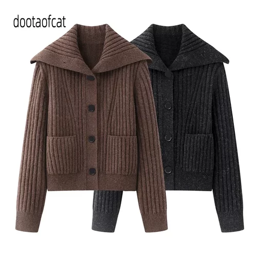 预2025冬新款女装通勤简约显瘦慵懒软糯毛针织开衫上衣MBE4CAR017