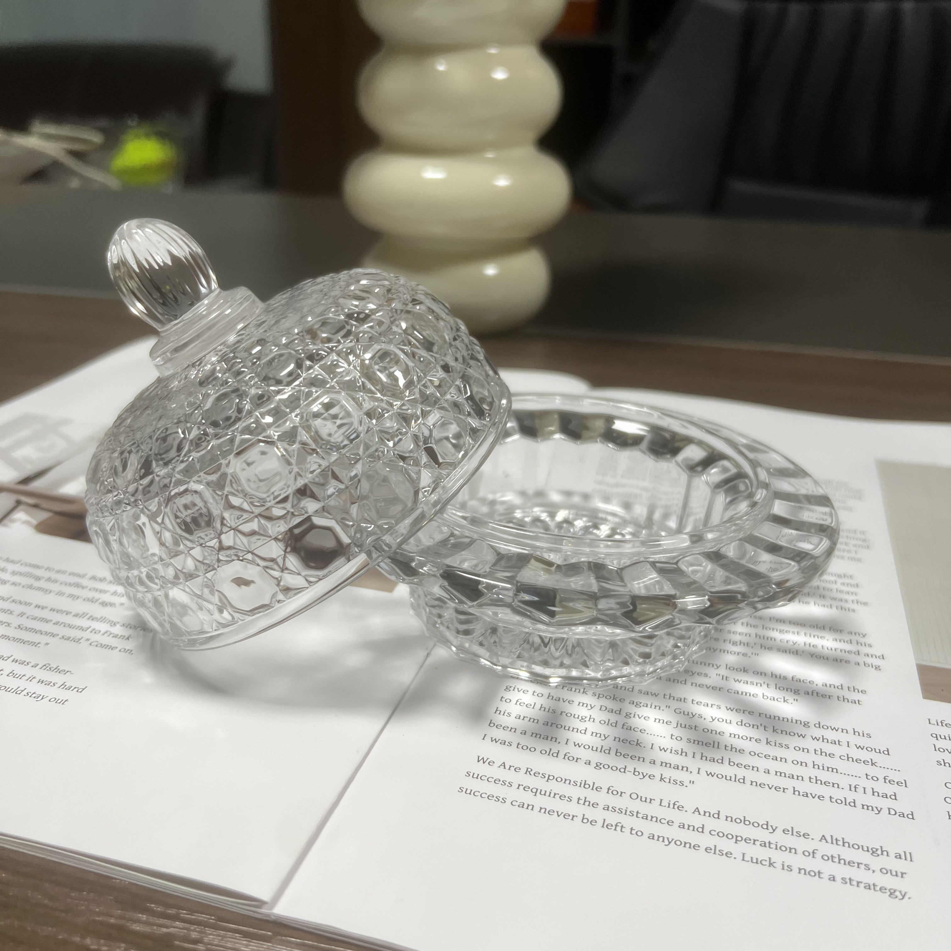 【可尔】宝石纹带盖甜品盅燕窝盅创意精致银耳羹糖果盅玻璃燕窝碗