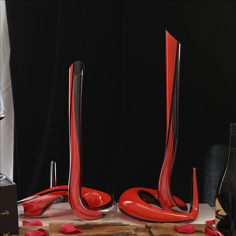 轻奢创意彩色分酒器摆台家用