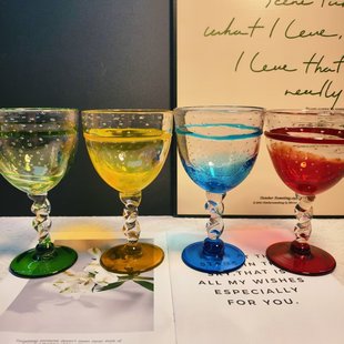 彩色玻璃高脚杯艺术感螺旋造型家用创意轻奢鸡尾酒红酒杯 可尔