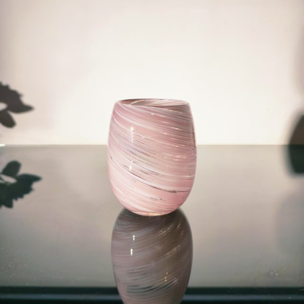 北欧极简薄荷奶油旋风杯