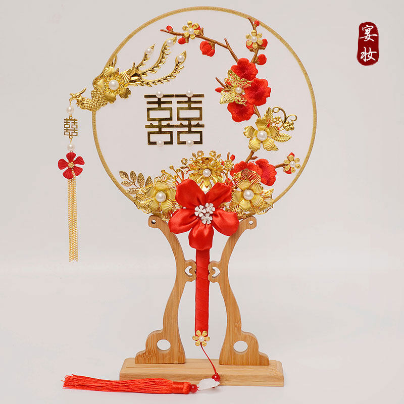 中式新娘手捧花古风写真秀禾服马来褂配饰婚礼红梅团扇diy材料包|msdalam kategori penghantaran bunga/bunga simulasi/tumbuhan berkebun, gubahan bunga perkahwinan, Pengantin perempuan memegang bunga - dari Buy2taobao.com untuk memberikan perkhidmatan ejen Taobao profesional membeli