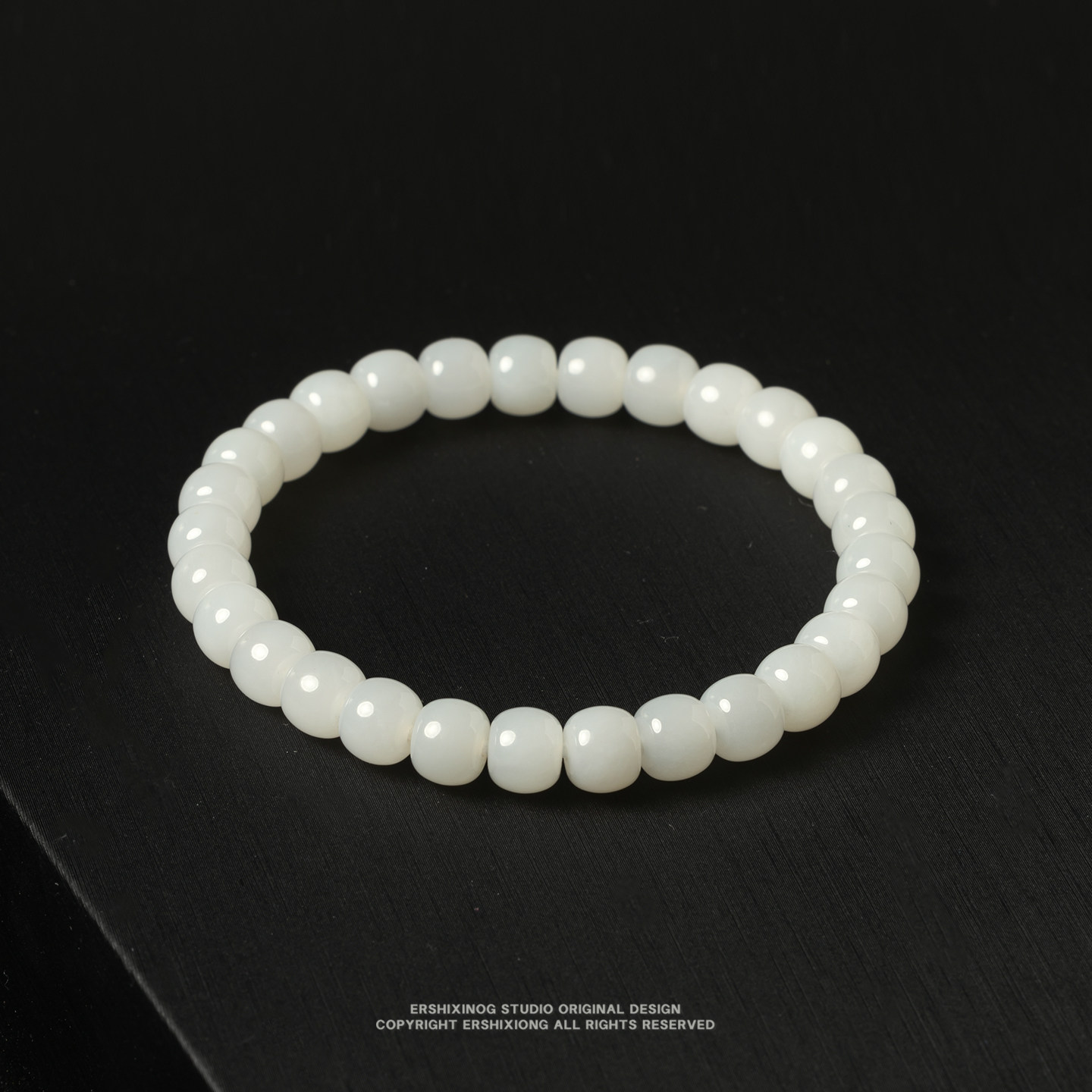 馆藏羊脂级&middot;新疆和田玉且末极细羊脂白玉极限弧老型手链手串7&times;6